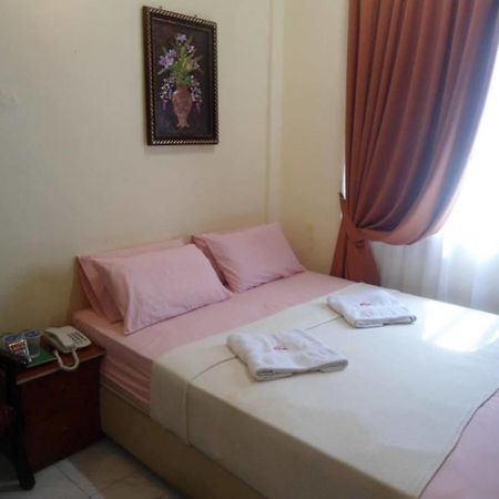 Hotel Teratai Tenang Kuala Terengganu Zewnętrze zdjęcie