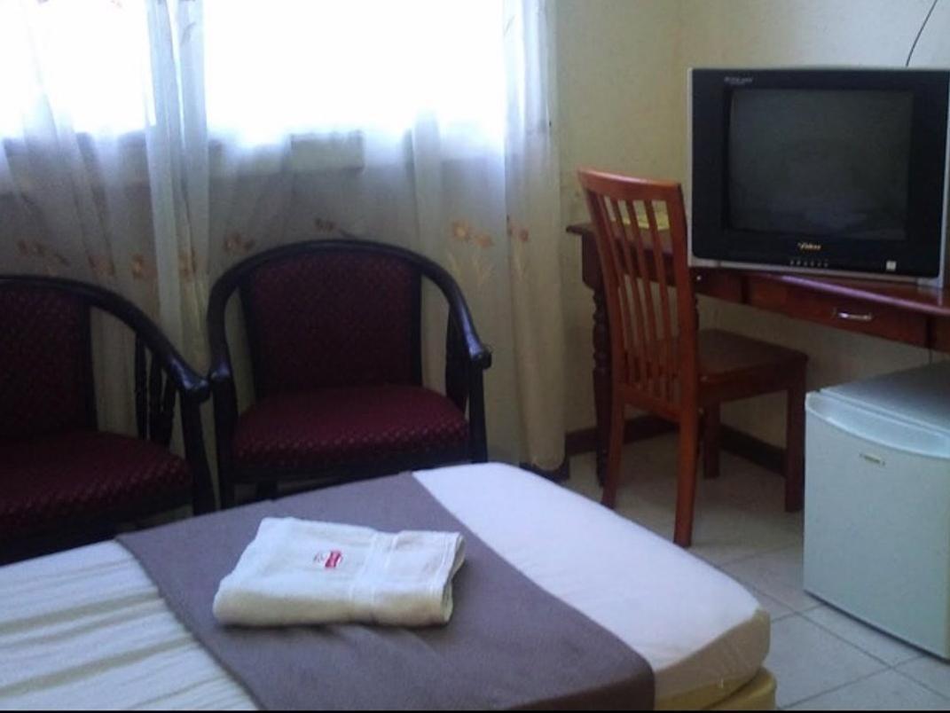 Hotel Teratai Tenang Kuala Terengganu Zewnętrze zdjęcie