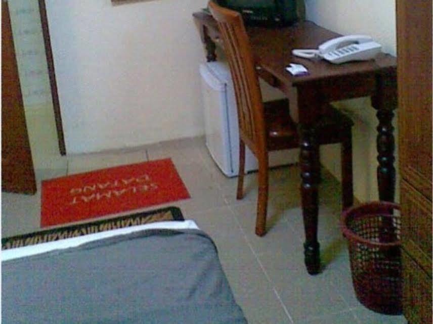 Hotel Teratai Tenang Kuala Terengganu Zewnętrze zdjęcie